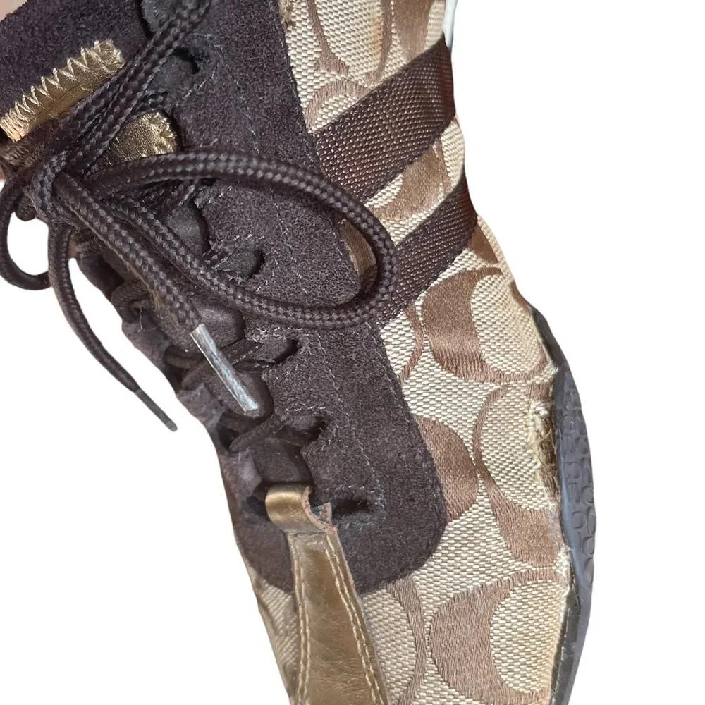 Coach Jayme Brown CC Print Sneakers Size: 8‎